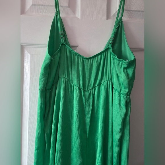 Wild Fable Satin Wide Leg Jumpsuit Size L - Picture 4 of 5